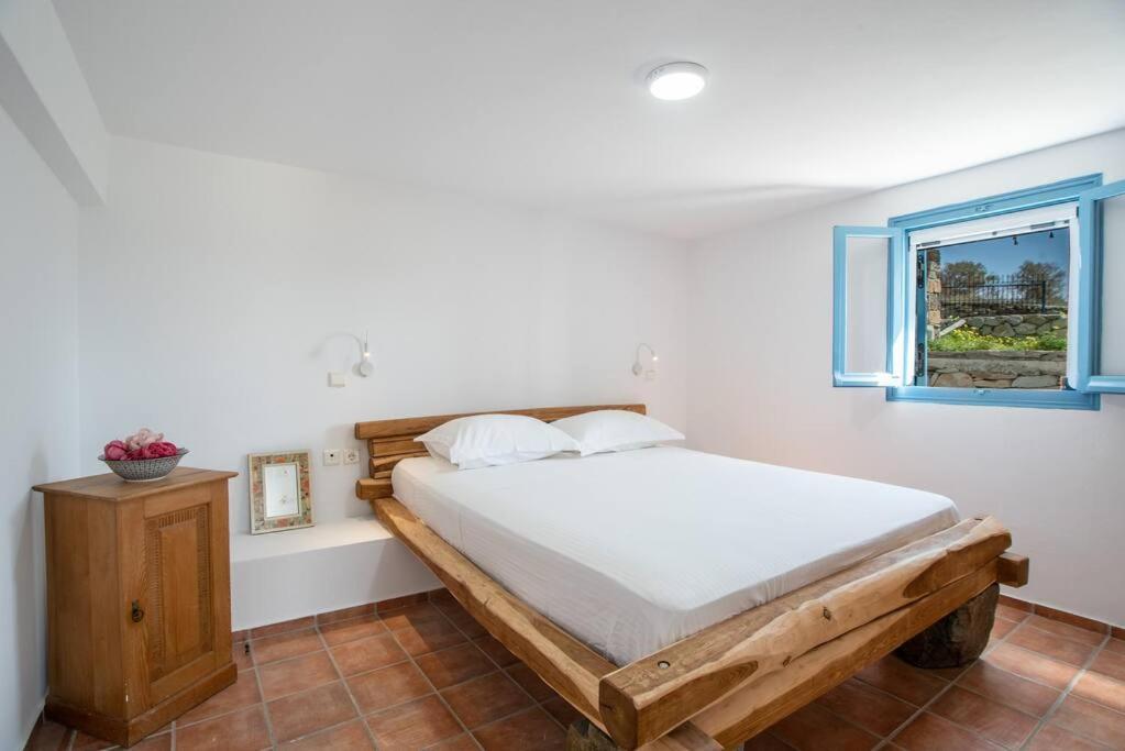 Ferienhaus Kolimpithres Beach House *