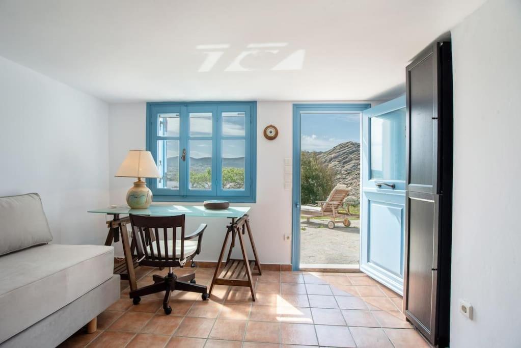 Ferienhaus Kolimpithres Beach House Naoussa