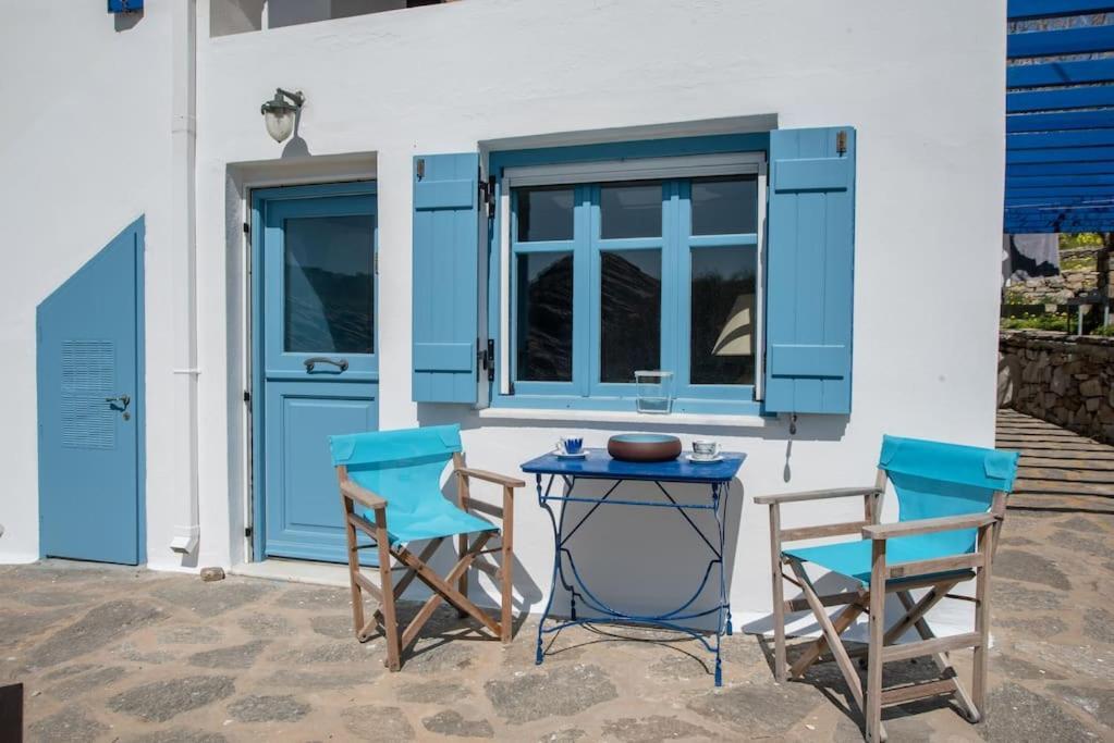 Kolimpithres Beach House * Naousa (Paros)